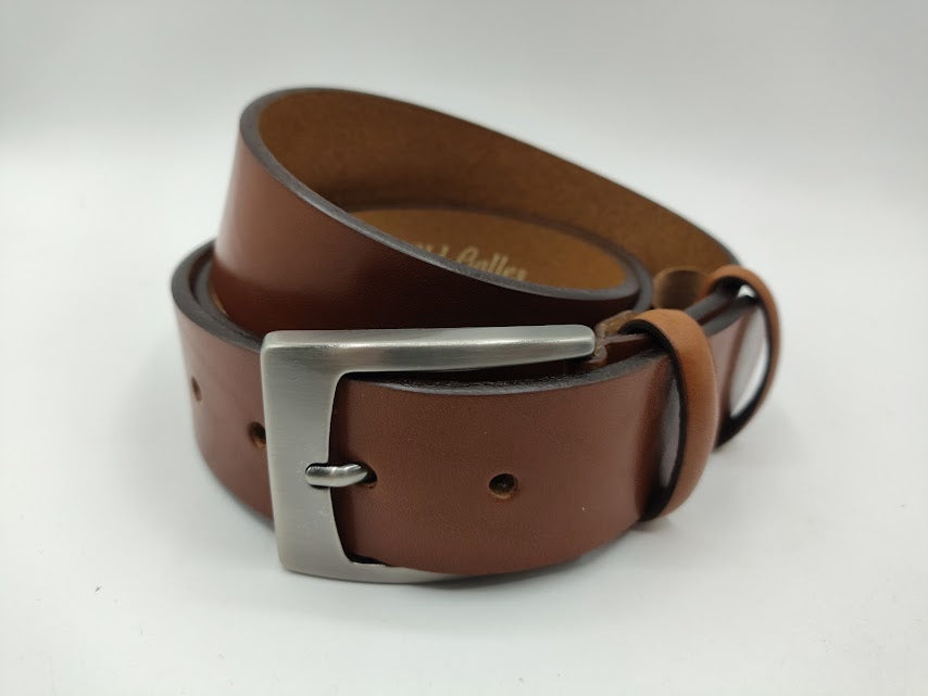 Sporty Leather Belt