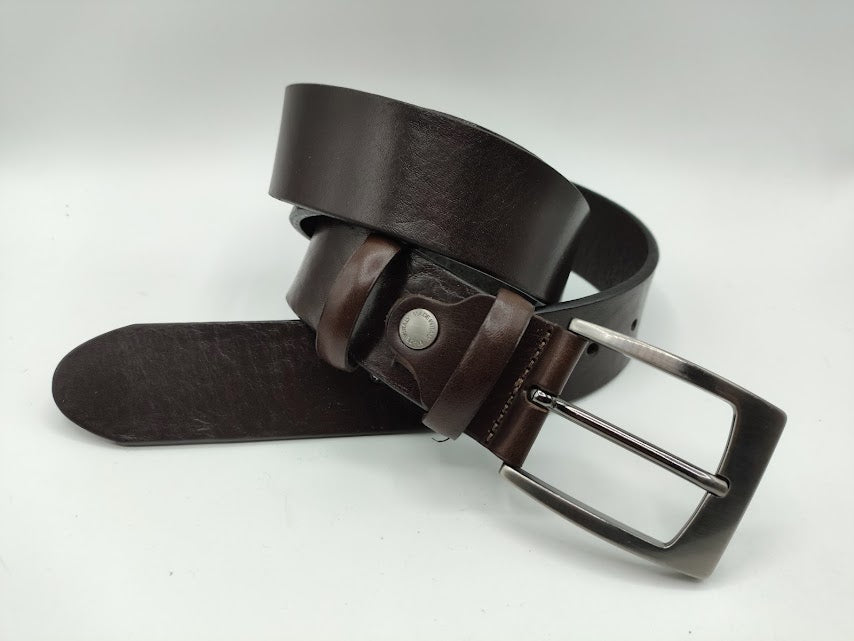 Sporty Leather Belt