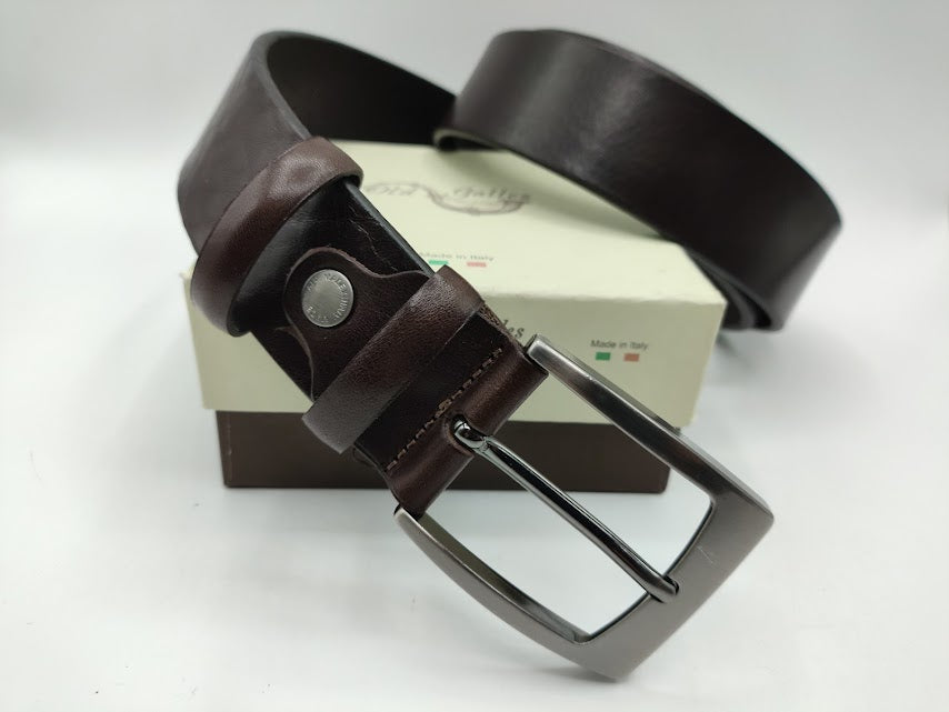 Sporty Leather Belt