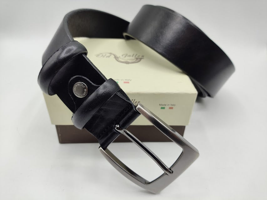 Sporty Leather Belt