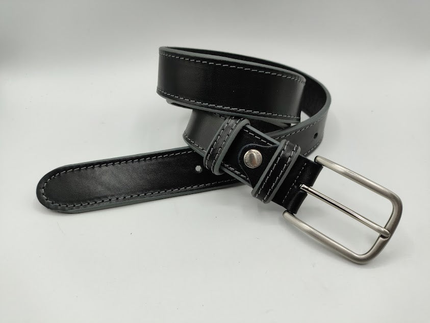 Belt in 3.5 cm. with contrasting profile