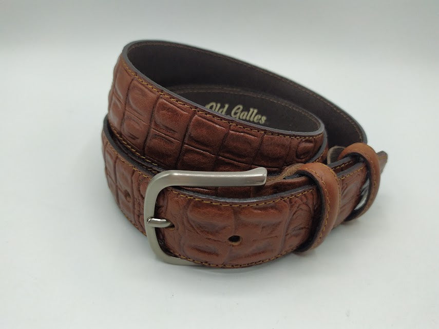 Crocodile-Style Calfskin Belt