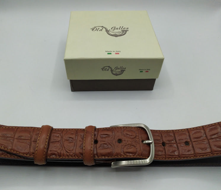 Crocodile-Style Calfskin Belt