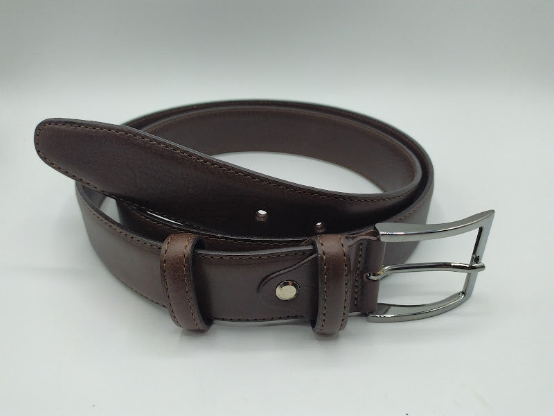 Leather belt with full grain lining
