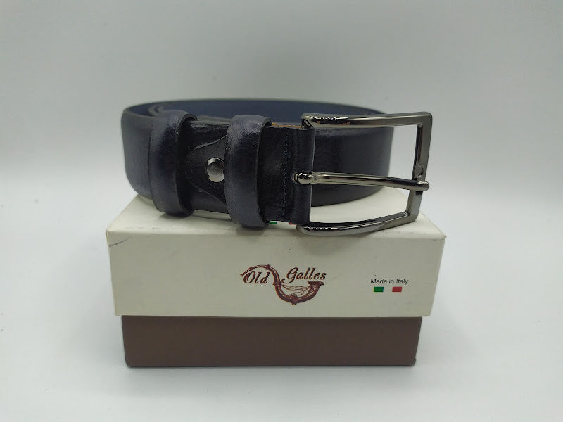 Elegant old fashion belt